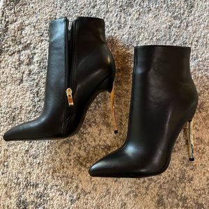 Leather booties 7/38 size